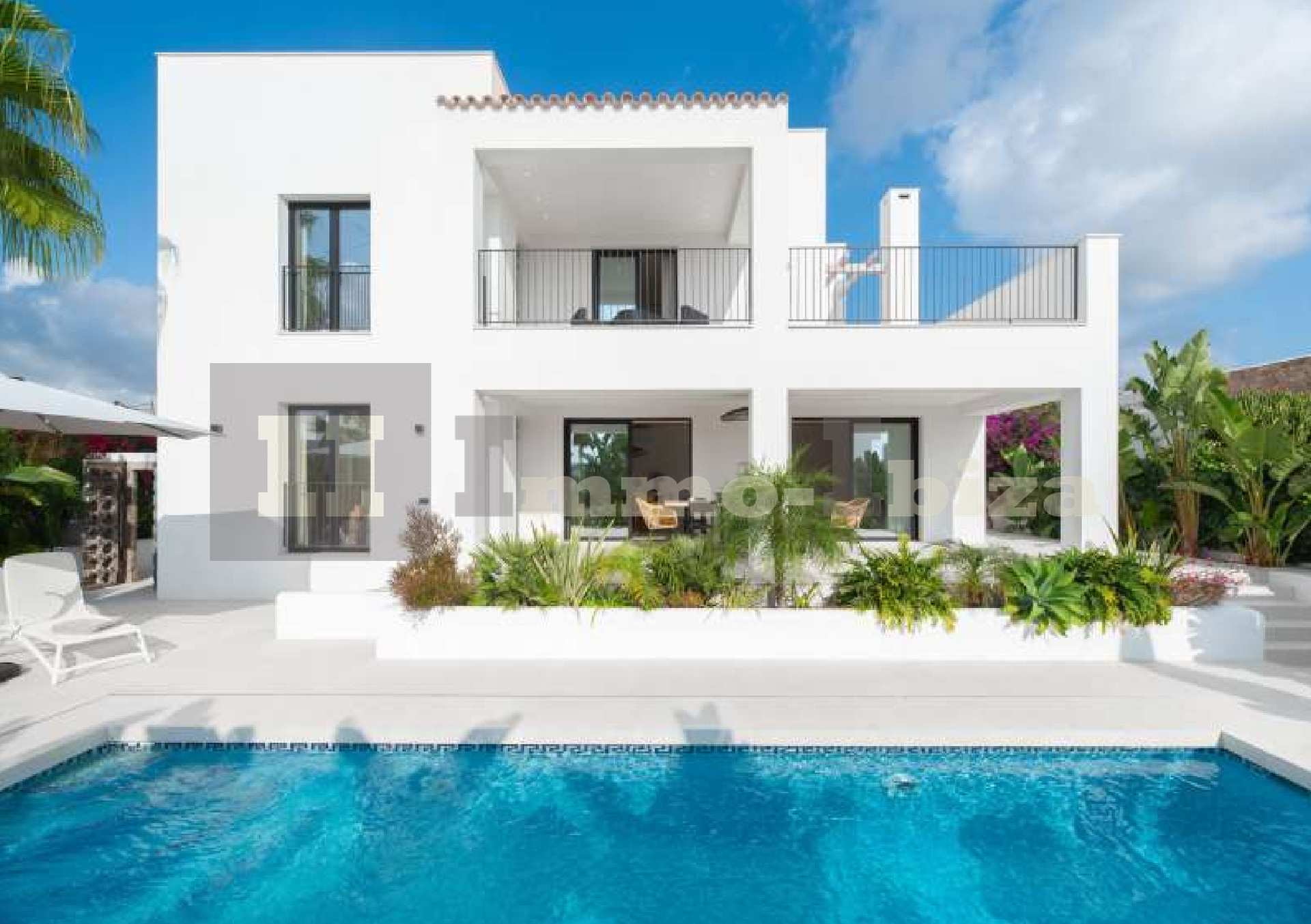 Modern "Bauhaus" Villa